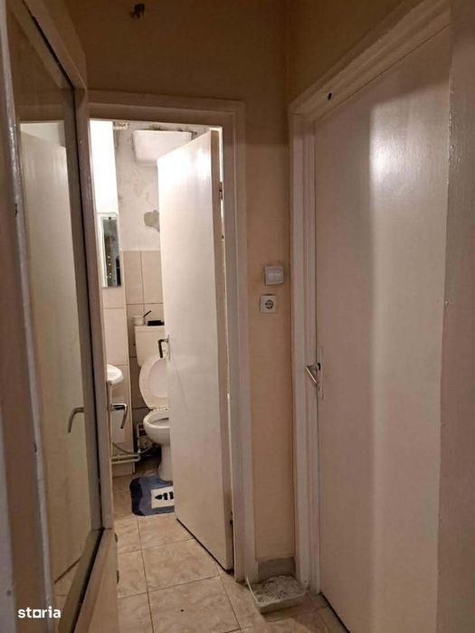Apartament de vanzare 3 camere , Oituz M15 , parter , 65.900 euro neg.