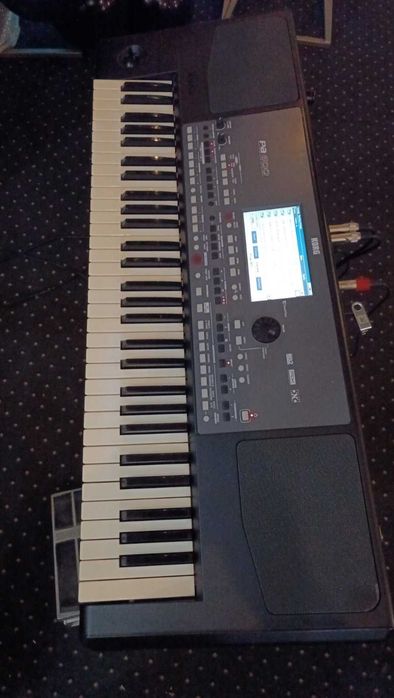 Синтезатор Korg pa 600