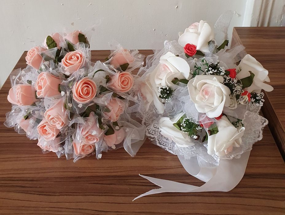 Продаю свадебные атрибуты (сердечко, цветы)