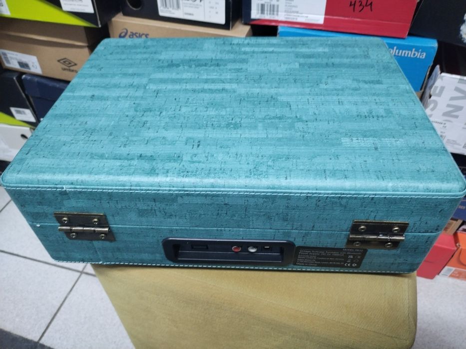 3-скоростен Bluetooth  винилов плейър, син с вградени високоговорители