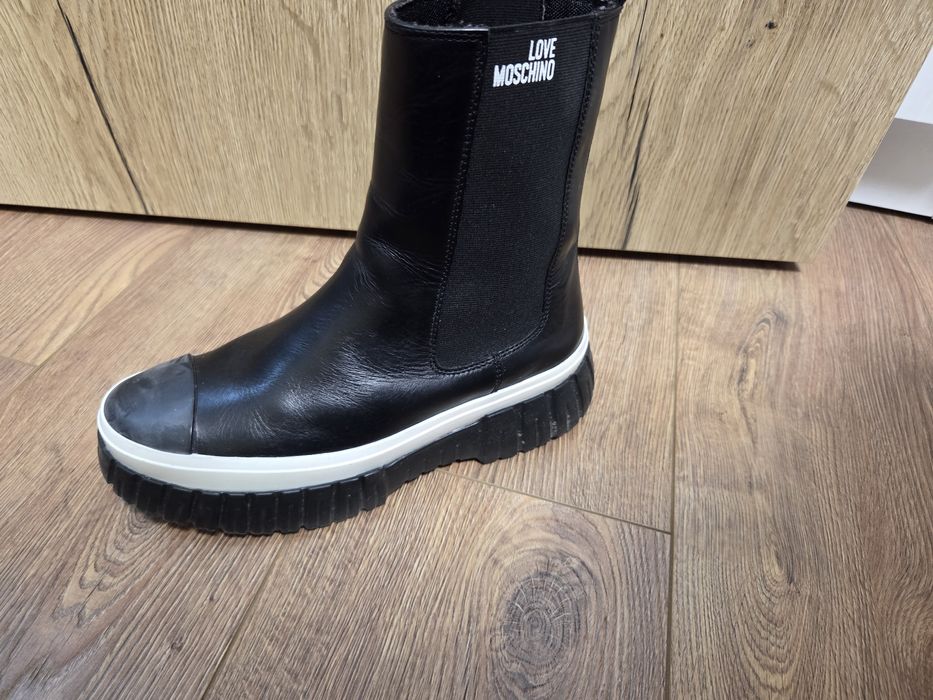 Кожени боти Love Moschino