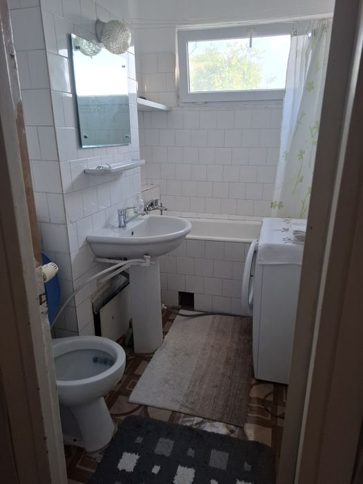 Apartament 2 camere de inchiriat