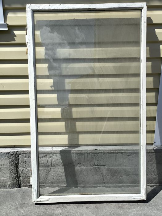 Продам рамы со стеклами