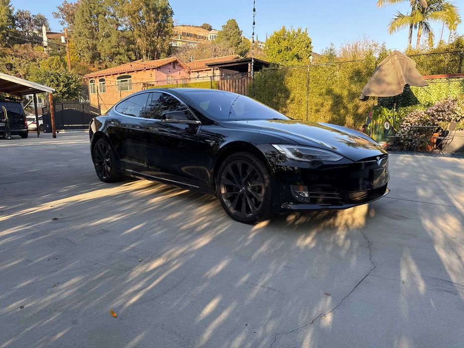 Dezmembrez Tesla Model S 2016 - 2021
