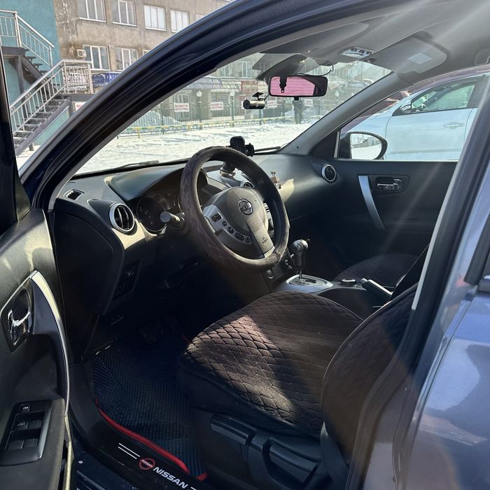 Продам машину