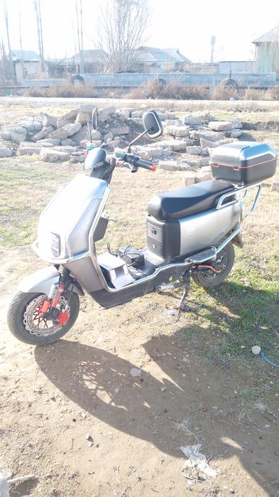 Elektro skuter WS tank