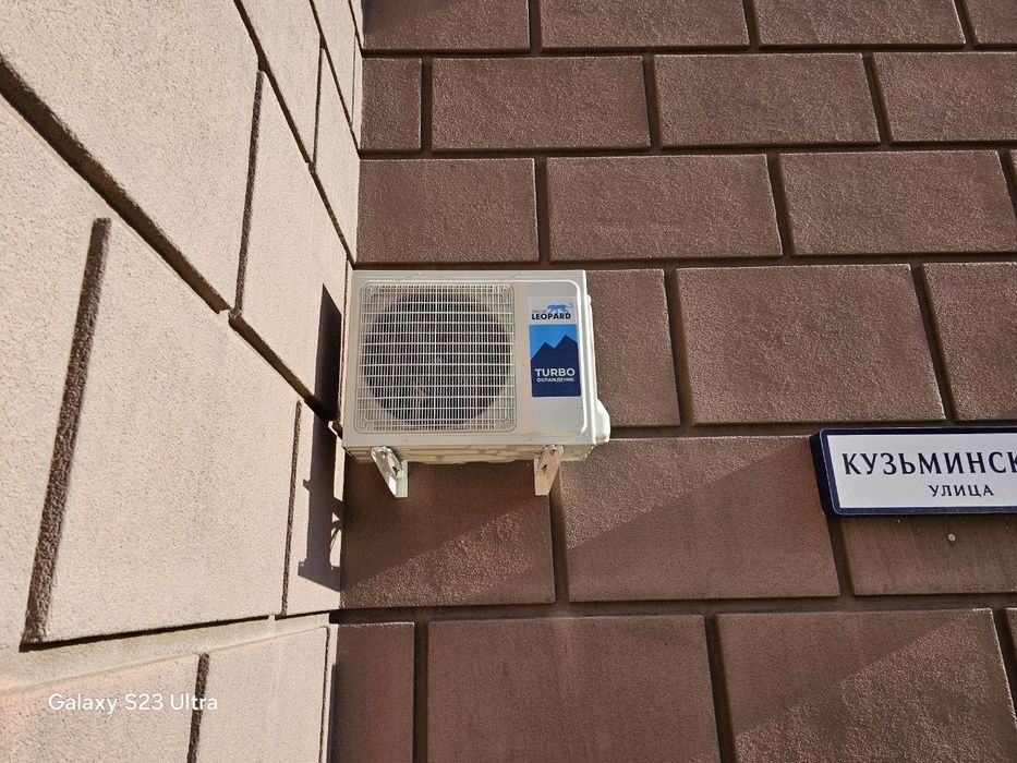 Установка кондиционера Ташкент монтаж ремонт заправка