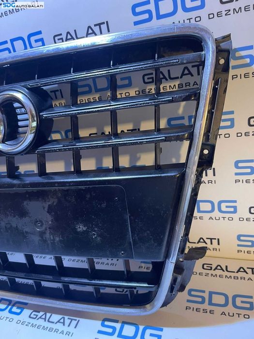 Grila cu Sigla Emblema cu Defect Audi A5 2008 - 2011 Cod 8T0853651B