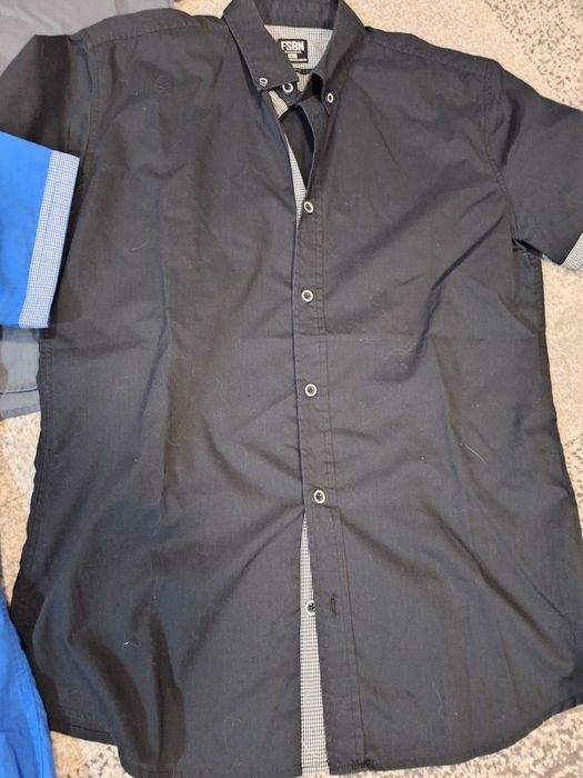 Лот от мъжки ризи