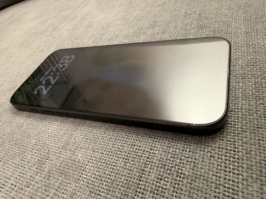 Vand Apple Iphone 16 Pro Max negru