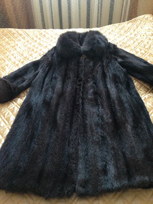 Продам шубу нутрия