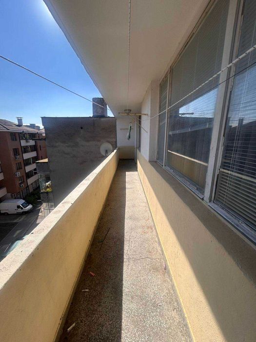 Продава се Многостаен апартамент в Търговище, Изток 1 - 108 кв.м за 926 €/кв.м - Снимка #7