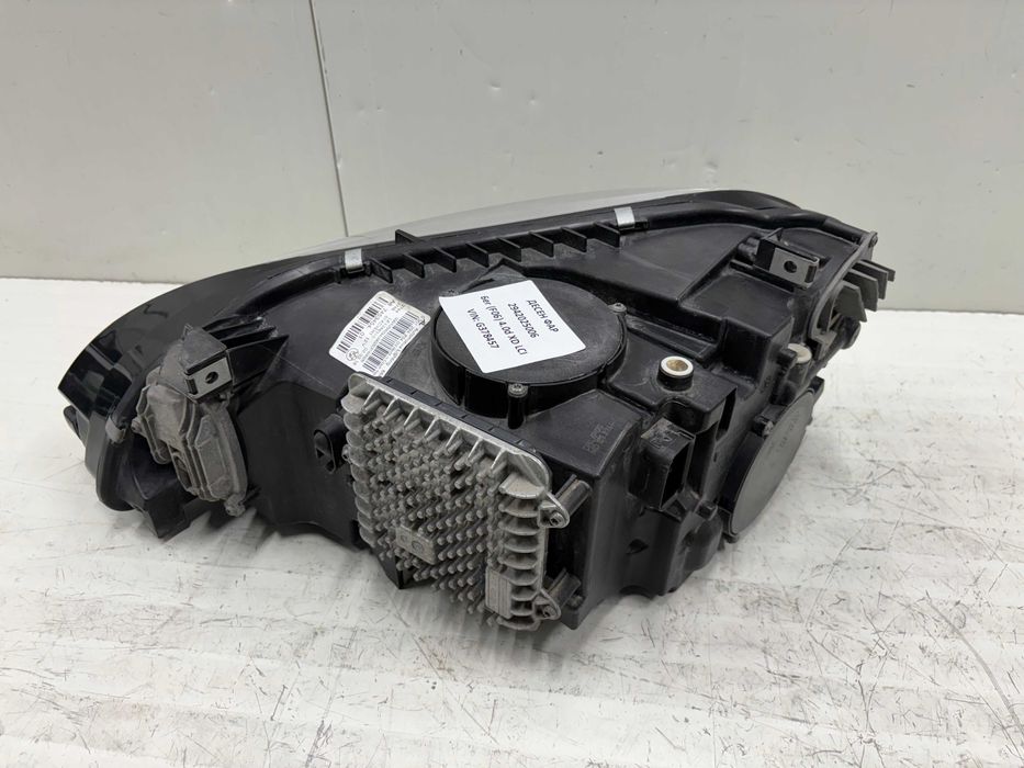 Десен фар Адаптивен Лед БМВ Ф06 Ф12 Ф13 Фейслифт