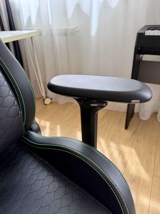 Компьютерное кресло Razer Iskur X-XL