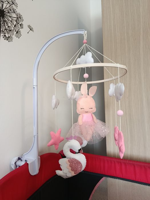 Carusel handmade pătuț