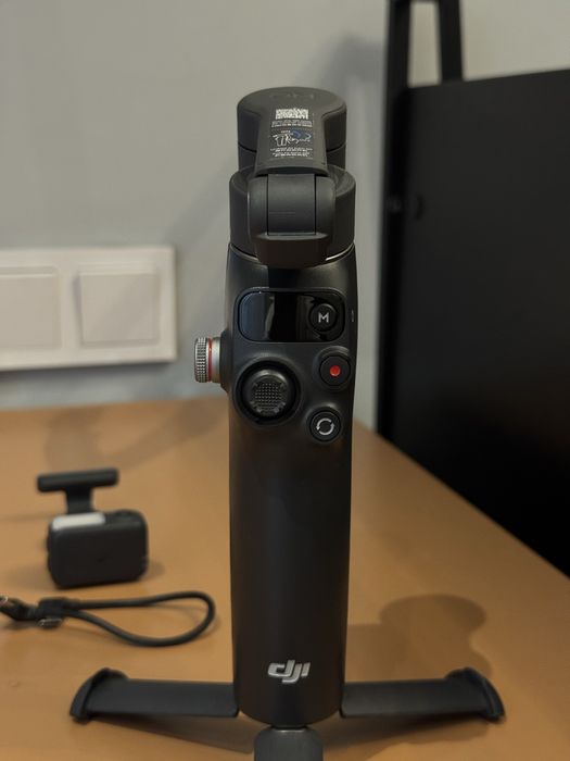 Штатив DJI Osmo Mobile 7P