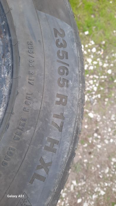 Гуми зимни 17цола
