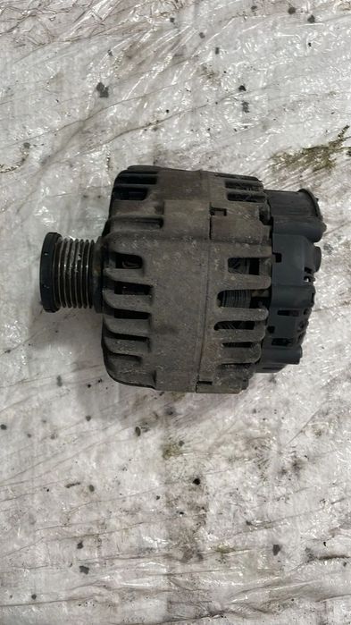 Alternator Renault Trafic, Opel Movano, Opel Vivaro 2.0 8200404459