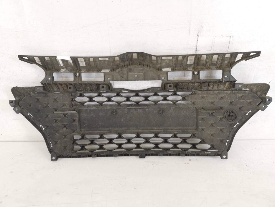 Радиаторна решетка Хюндай i20 2 [фейслифт] [ - ] Оригинална, В добро с