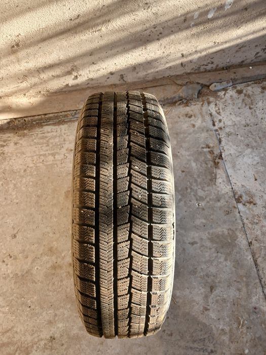 Зимние шины 185/65/14