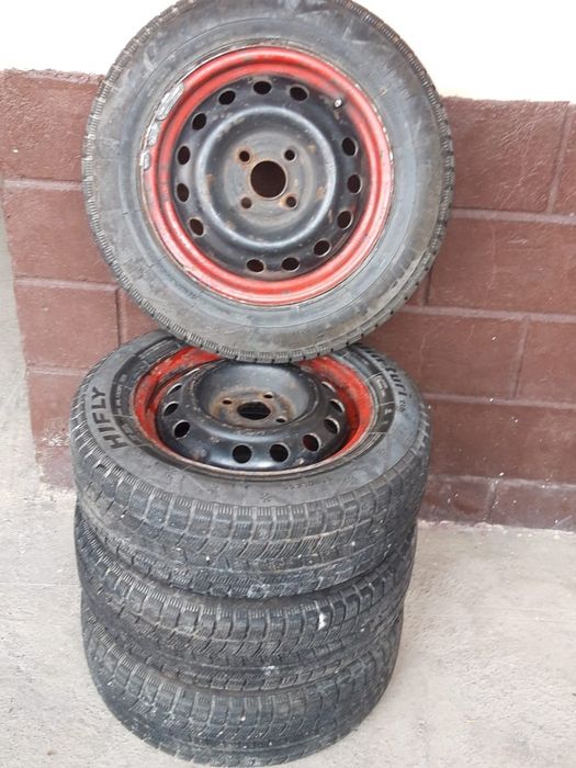 Зимние шины R14..