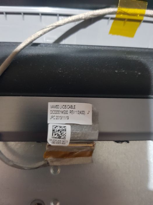 Panglica display LVDS laptop Dell P28F Inspiron 15R-5537