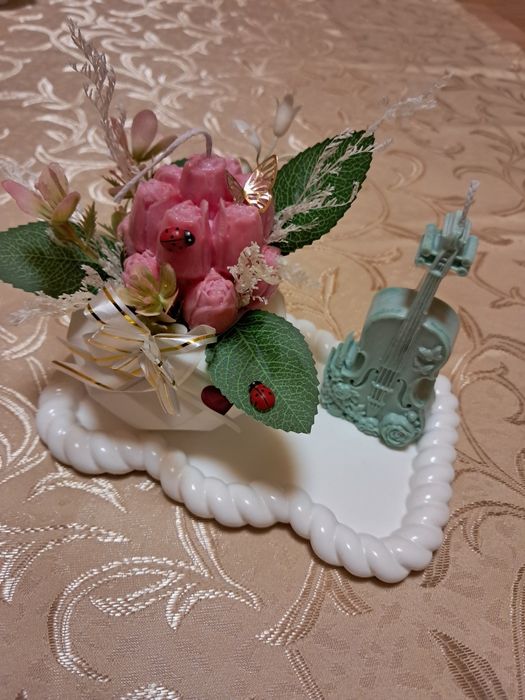 Set cadou decoratiuni ceară naturală și obiecte ceramica