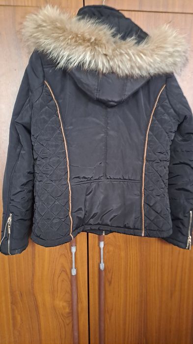 Дамски Зимни Якета.