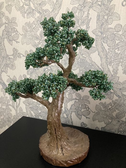 Дерево из бисера