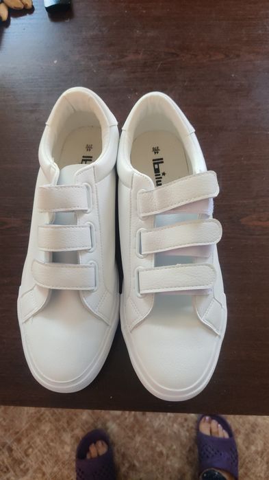 Кроссовки мужские 42,44