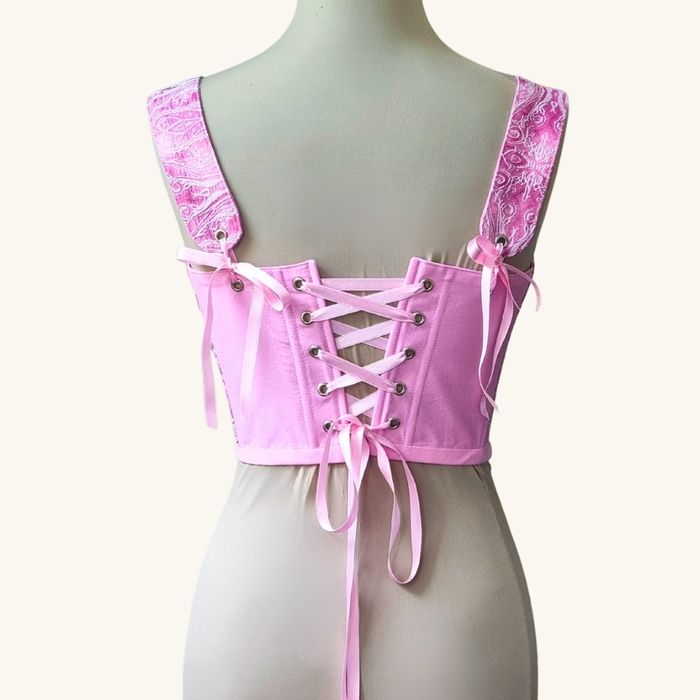 Ръчно изработен модерен корсет