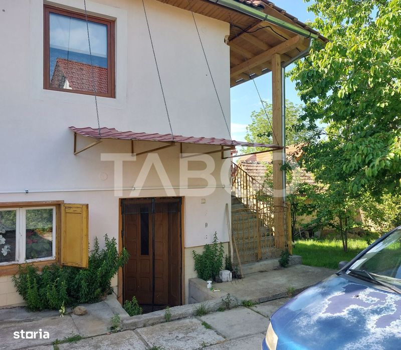 Casa de vanzare 105 mp utili 4 camere teren liber 405 mp Rasinari