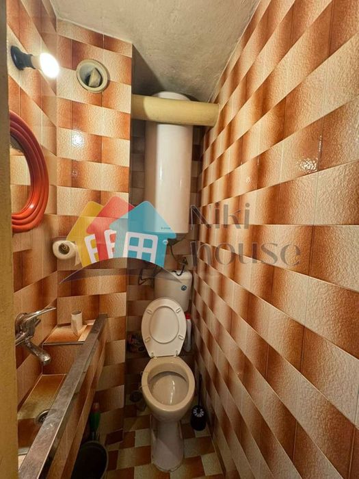 Продава се Тристаен апартамент в Варна, Автогара - 80 кв.м за 1425 €/кв.м - Снимка #5