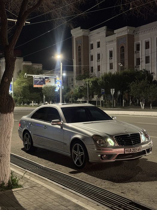 Mercedes-Benz W211 E320 AMG • 2002 год