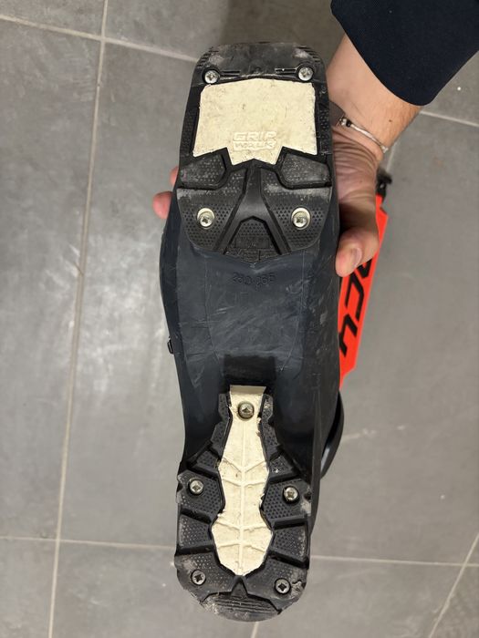 Ски обувки Fisher RC4