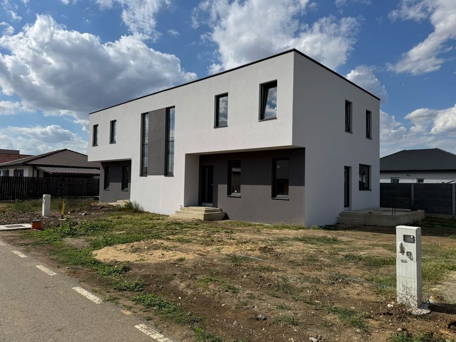 Vand casa in Vladimirescu