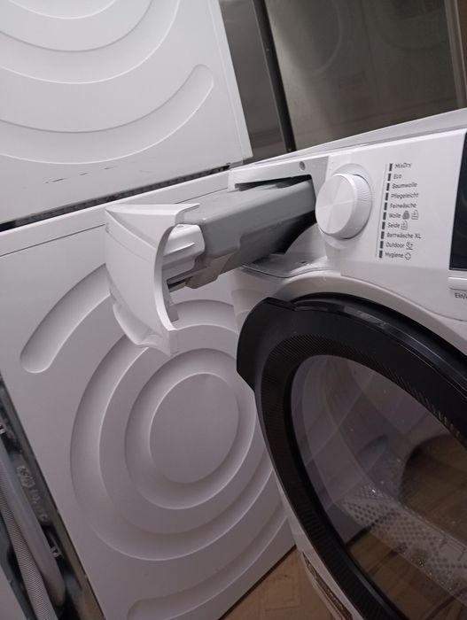 Като нова сушилня с термопомпа Аег Aeg Series 8000 А+++ 8кг 2 години гаранция!
