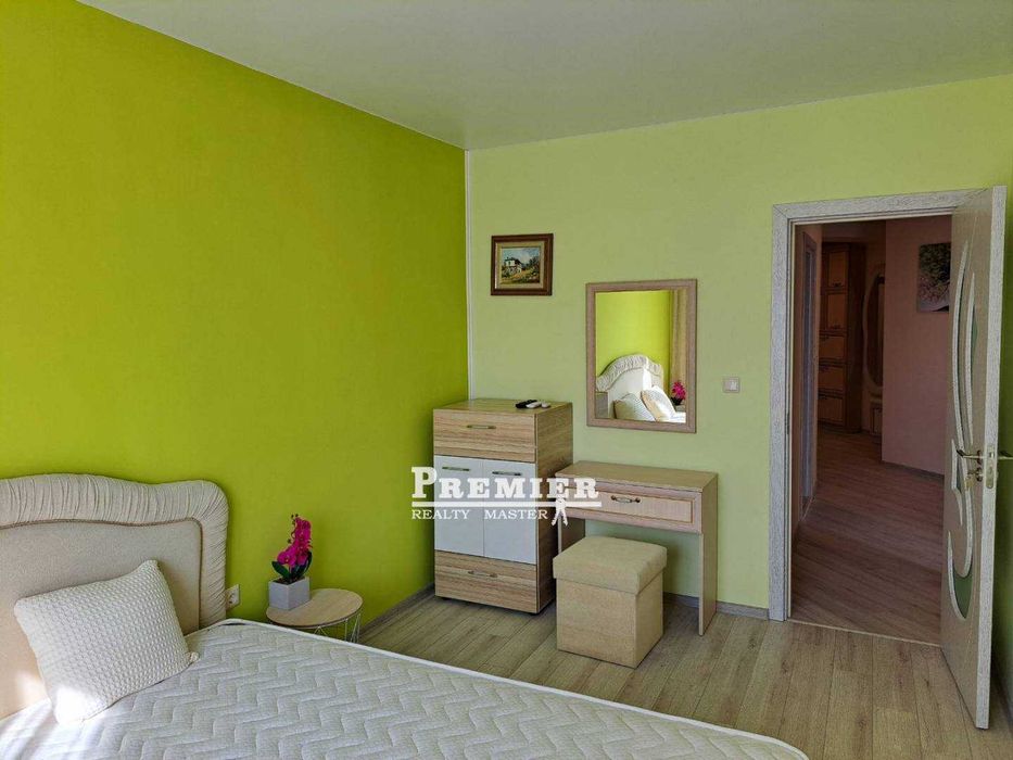 Продава се Тристаен апартамент в к.к. Слънчев бряг - 104 кв.м за 1318 €/кв.м - Снимка #1