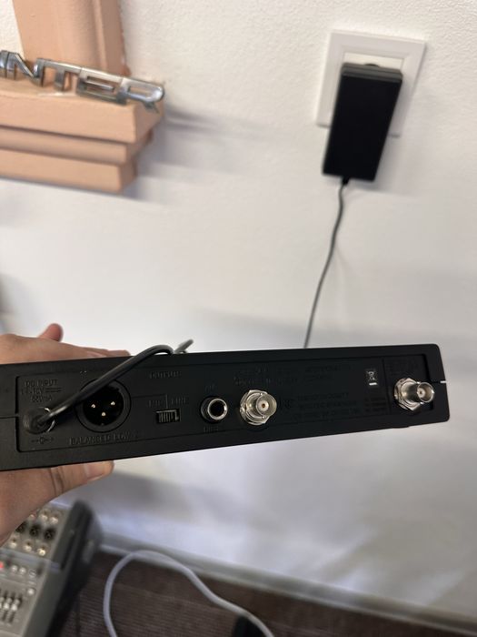 Vand Shure ULX P4 S cu sm 58 plus body pack instrument