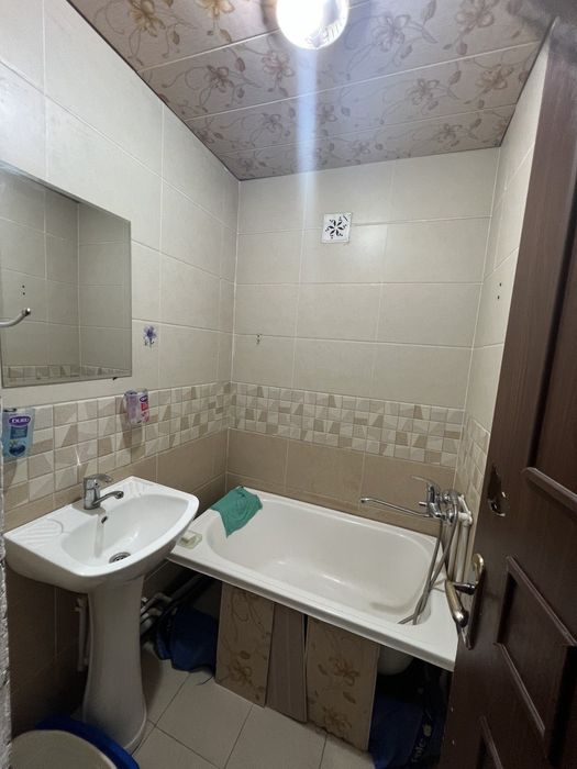 Коракамиш 2/4 2/4/4 242-Мактаб Узок мудатга Берилади