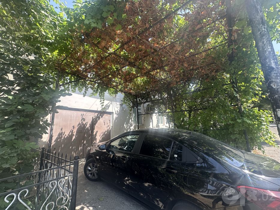Продается дом на бадамзаре
