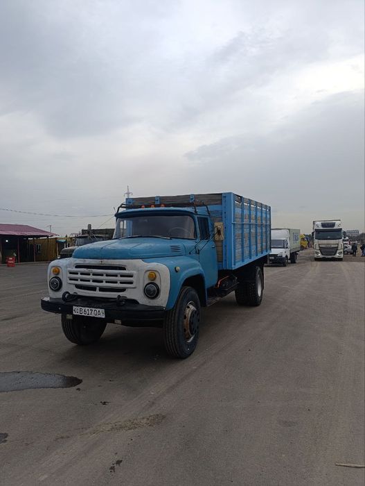 Zil Sotiadi Dilinamer 1989-yil