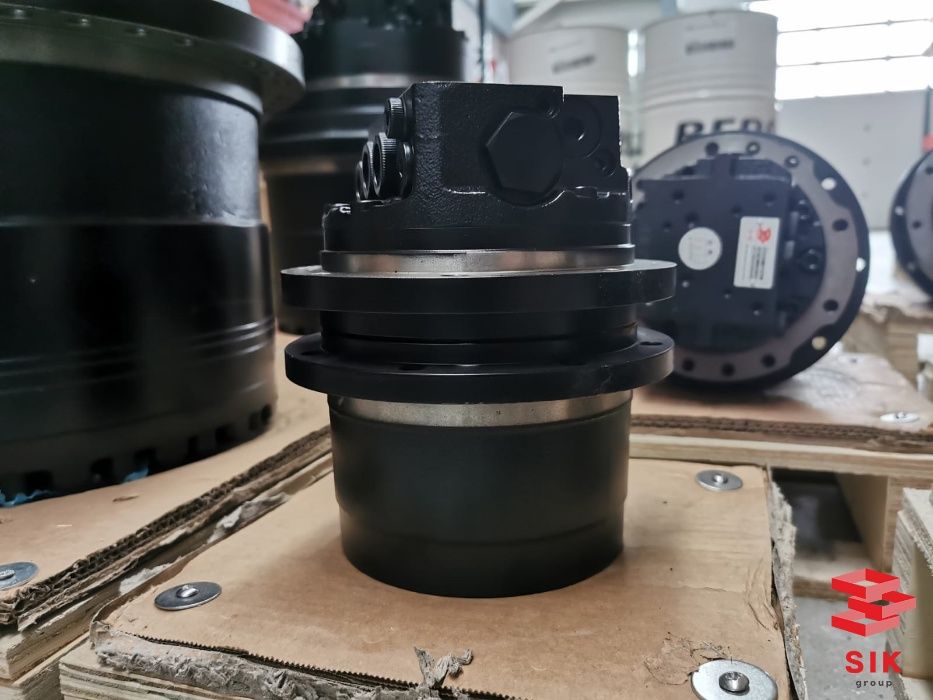 Reductor mars pentru excavatoare mici si mari