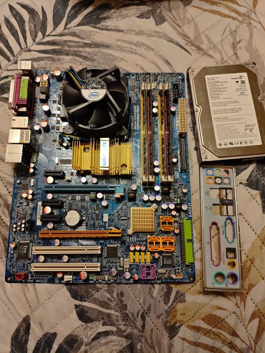 Компютър GA-P35-DS3P, Q6600, 6 Gb