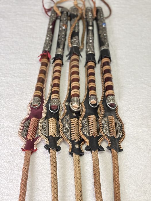 Қамшы, қолдан жасалған