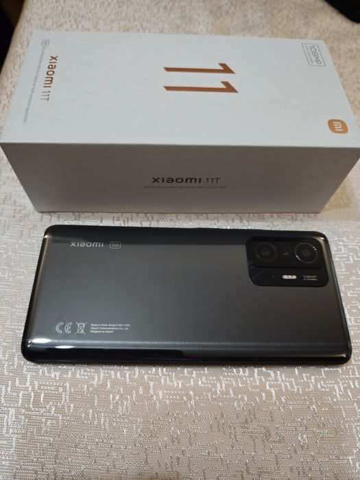 Продавам Xiaomi 11T Meteorite Gray 8GB RAM 256 GB ROM