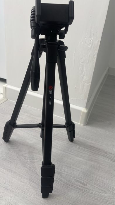 Новый штатив сатамын.