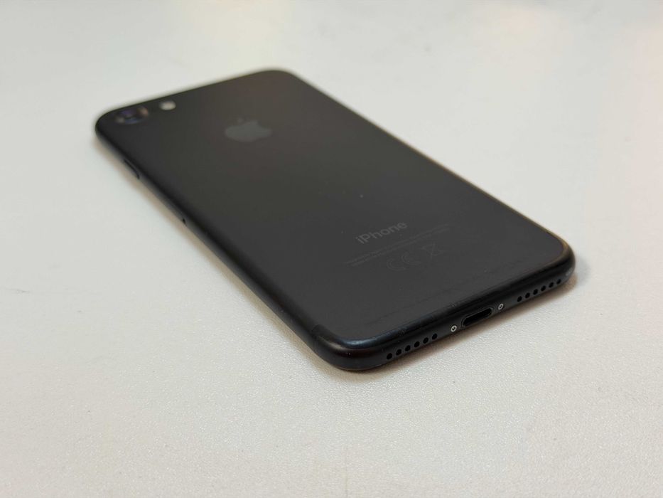 iPhone 7, Black, 32Gb, Liber de retea | Cod - G850
