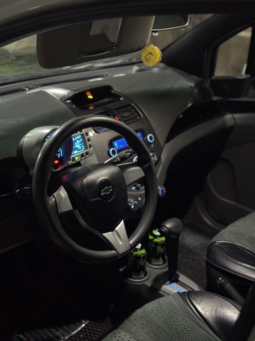 Spark A/T 2015 срочно