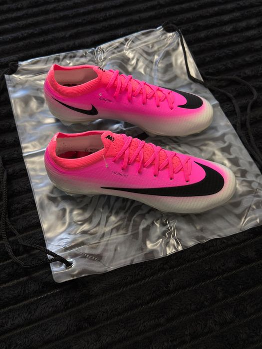 Ghete de fotbal Nike